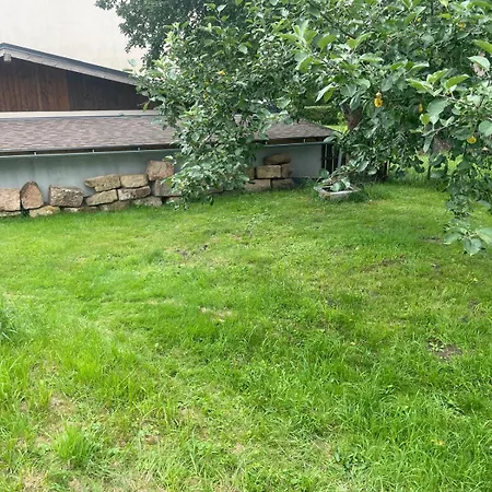 Tente de luxe Karavan Ralsko *